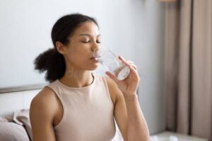 4 Benefits Of Drinking Warm Water Every Morning Before Eating Anything