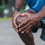5 Home Remedies That Can Help Relieve Knee Pain Naturally
