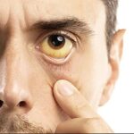 7 Daily Habits That Could Be Harming Your Eyes Without You Realizing It
