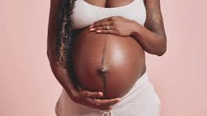 Why A Dark Line Appears On The Stomach During Pregnancy And What It Does